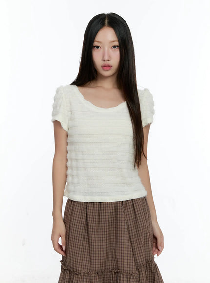 soft-stripe-puff-sleeve-top-cs517 / Light beige