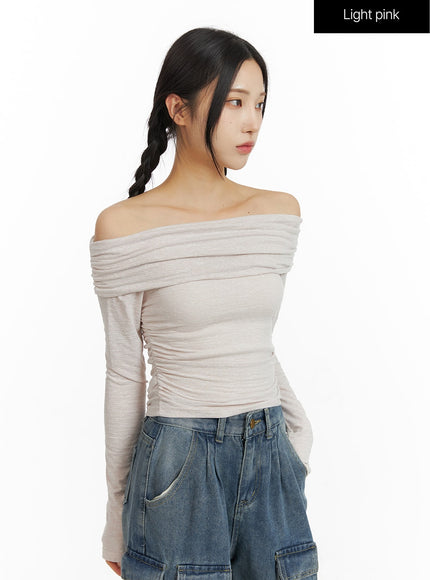 wool-blend-off-shoulder-ruched-knit-top-cf416 / Light pink