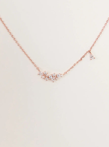 Mini Cluster Shine Necklace IS517
