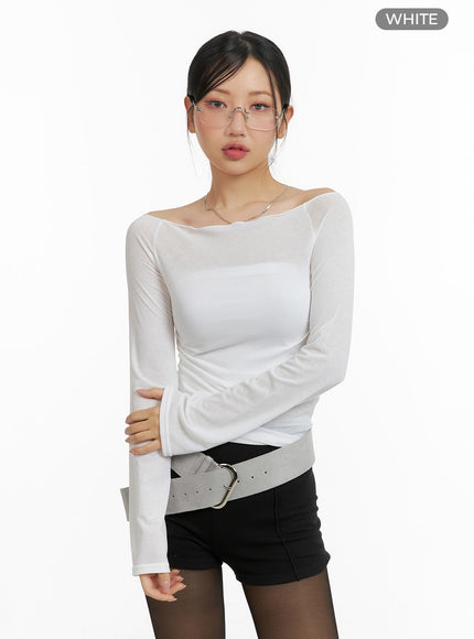 solid-off-shoulder-long-sleeve-cm421 / White