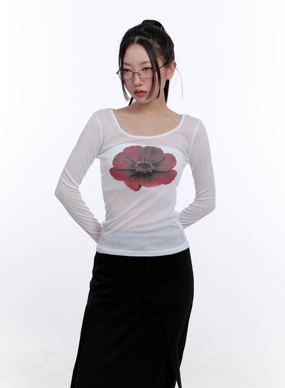 floral-graphic-slim-fit-top-cj511 / White