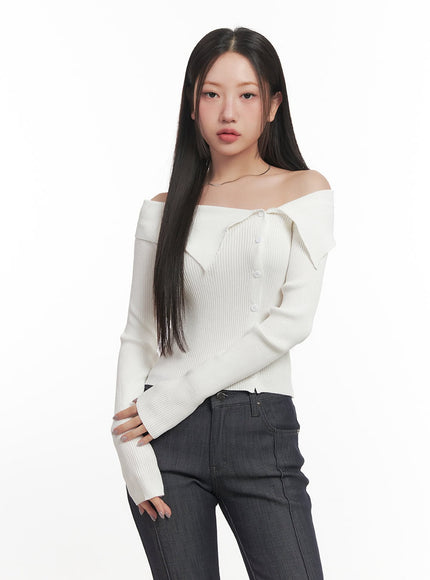 Off-Shoulder Asymmetric Long-Sleeve Knit Top CF525