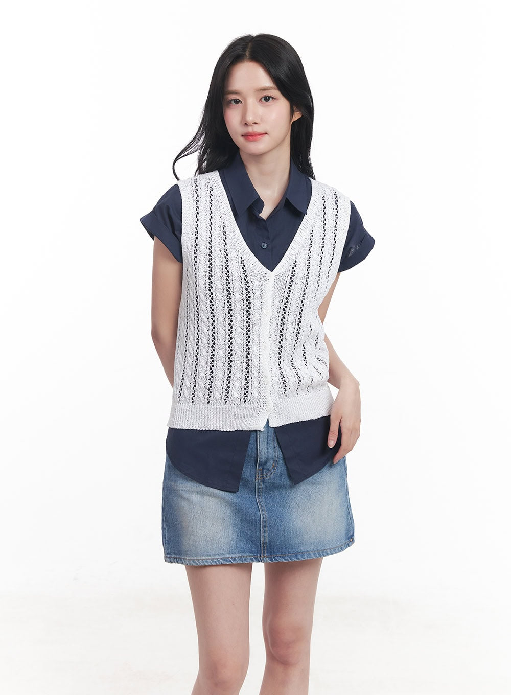 knit-buttoned-vest-top-cy523 / White