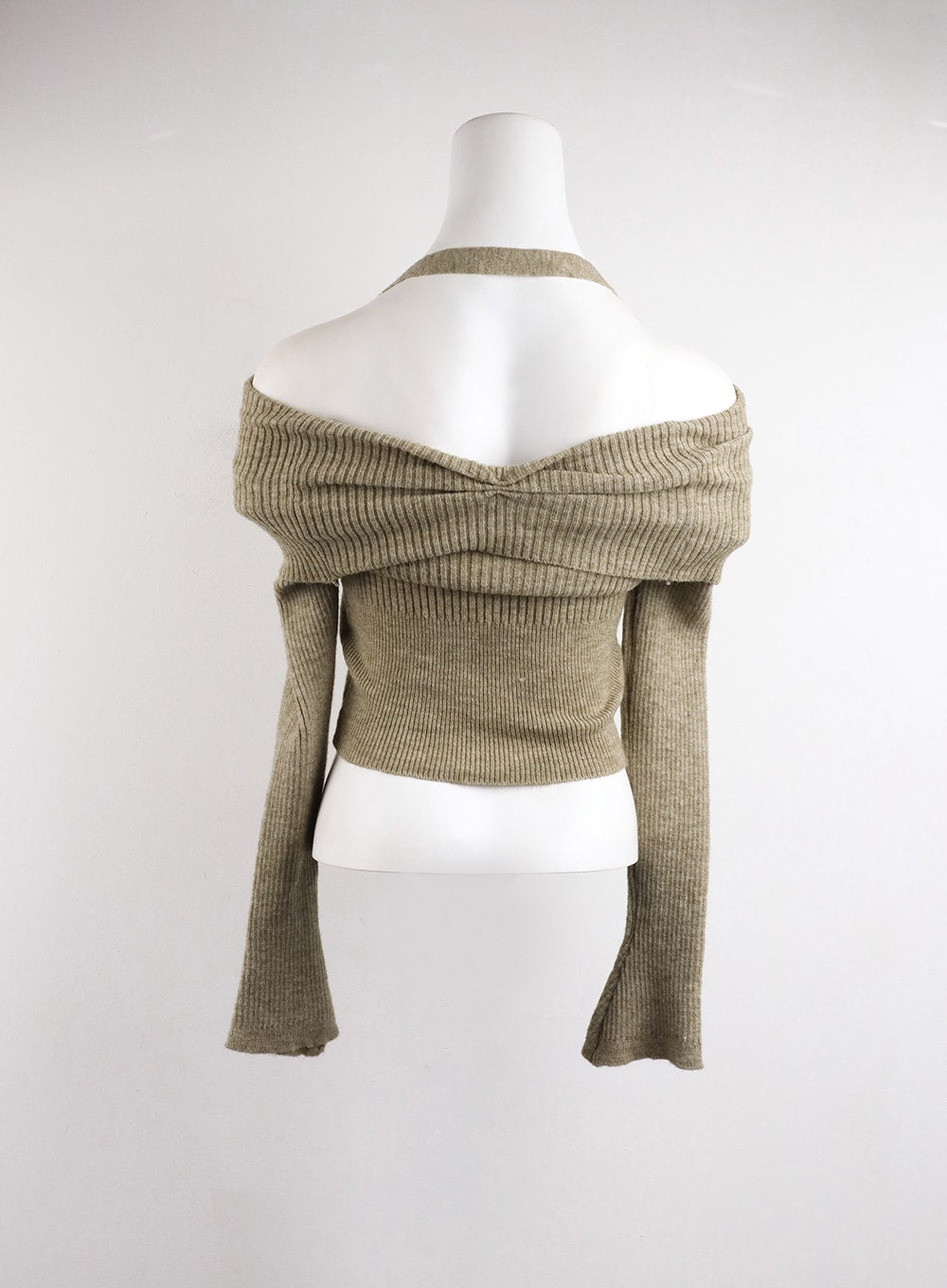 cozy-off-shoulder-asymmetrical-knit-top-cj417