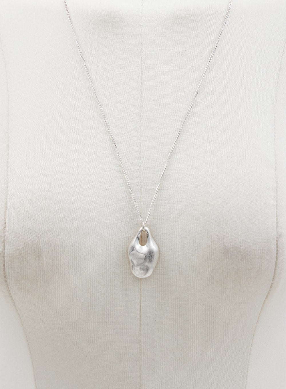 Single Chain With Pendant Necklace CJ325