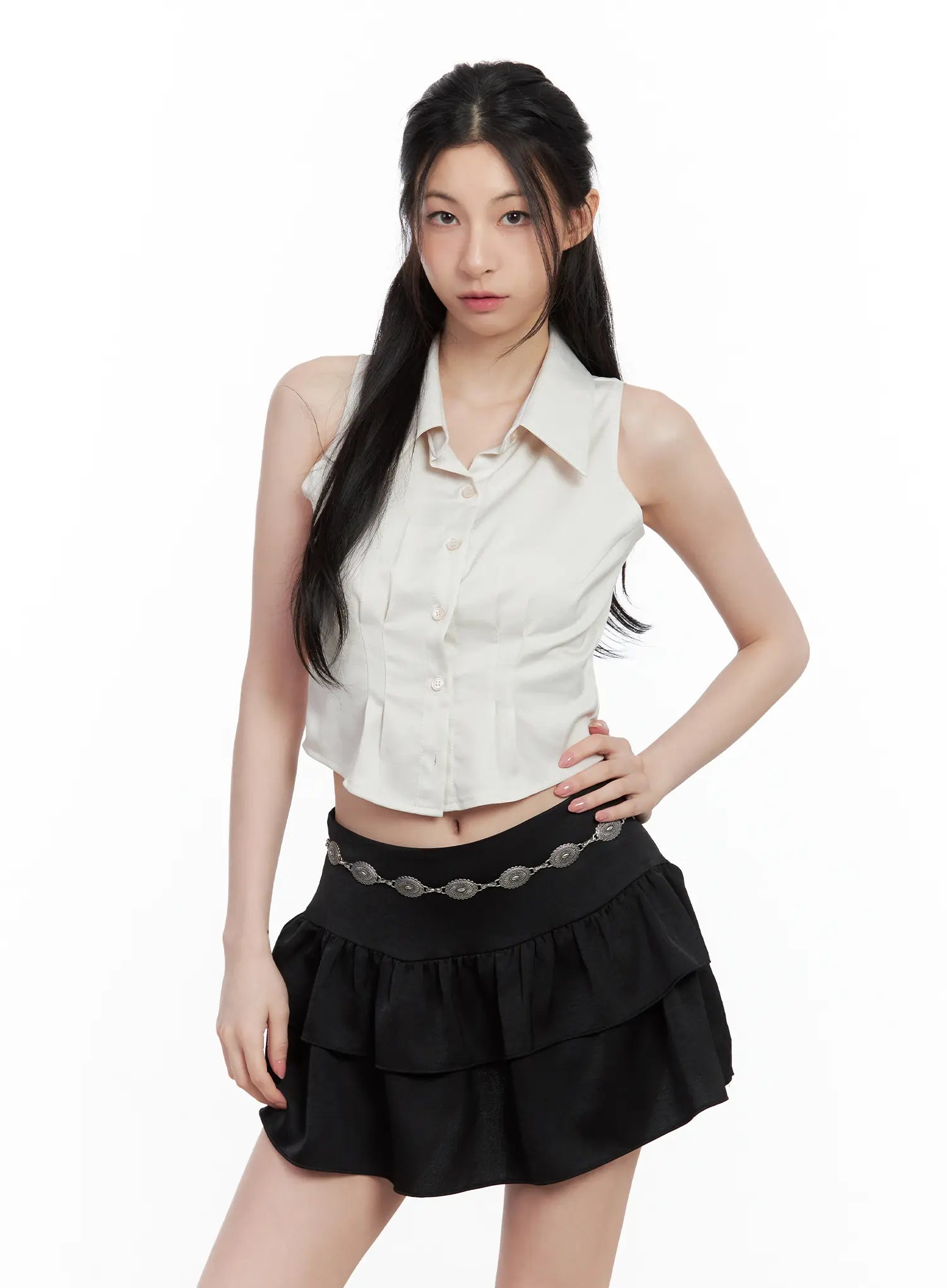sleeveless-collared-blouse-cu530 / Beige