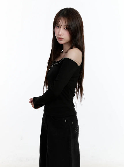 chic-chain-strap-off-shoulder-top-cn525 / Black