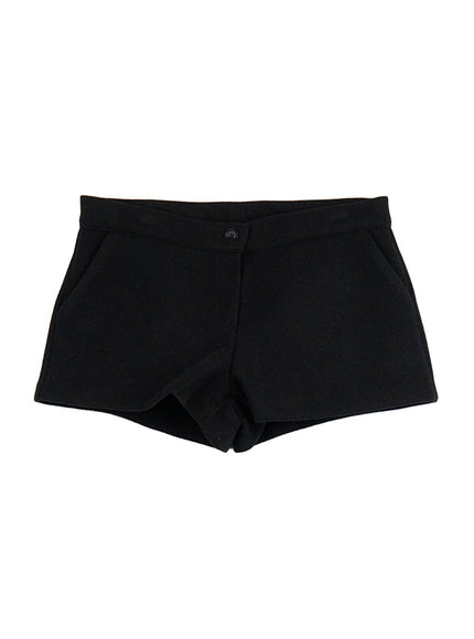 classic-winter-low-rise-shorts-cj513 / Black