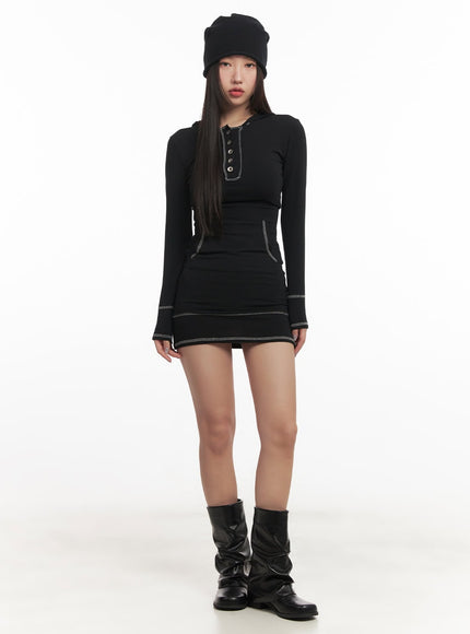 stitched-slim-fit-hooded-mini-dress-cf520 / Black