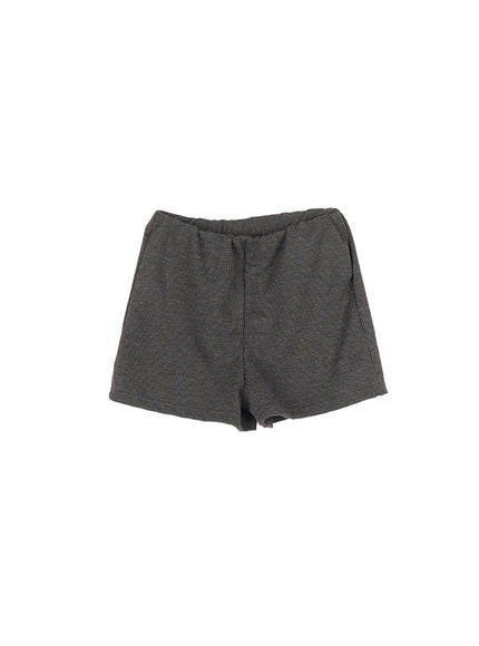 Slim-Fit Ribbed Shorts CA514