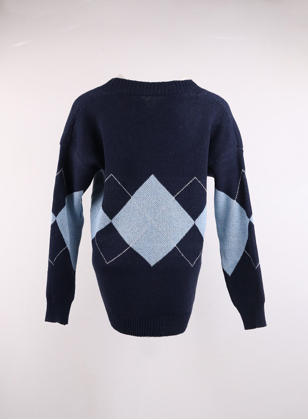 argyle-oversized-buttoned-cardigan-oj426