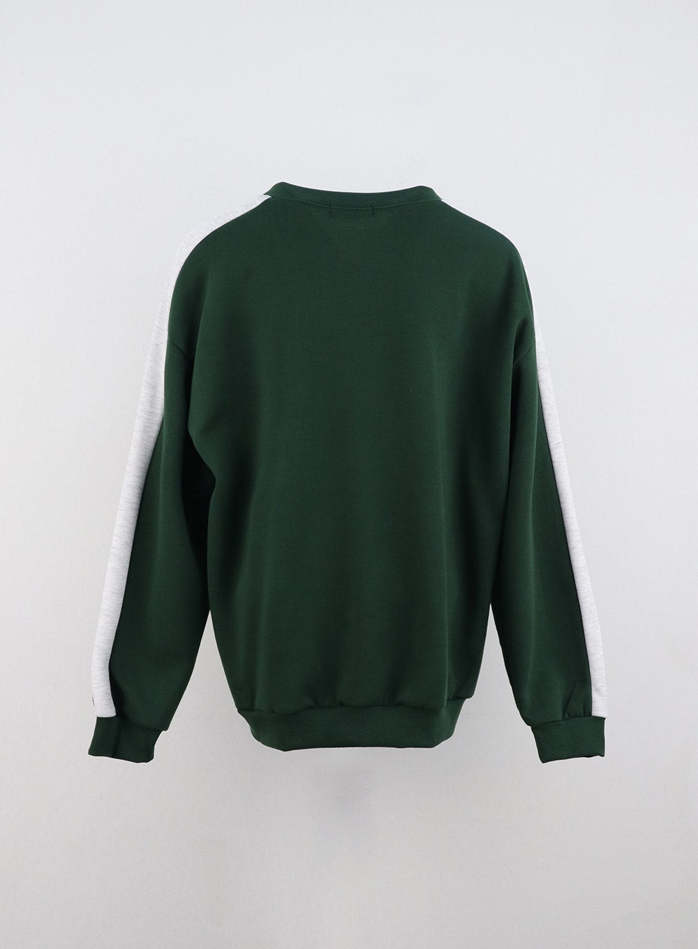 oversized-v-neck-sweatshirt-in322