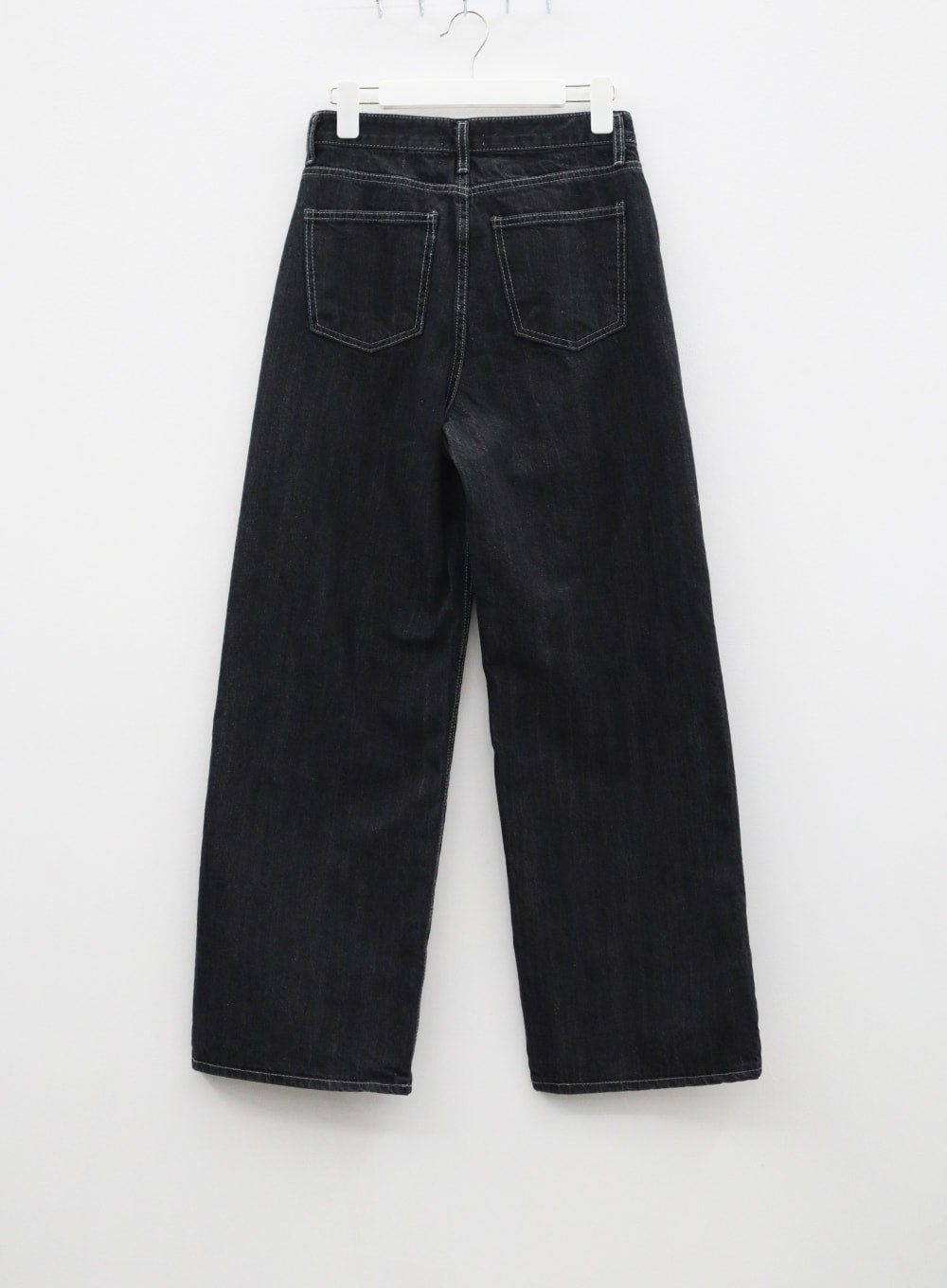Straight Leg Jeans CF315