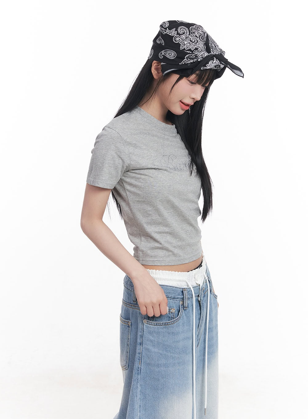 casual-beaded-crop-top-cy527 / Gray