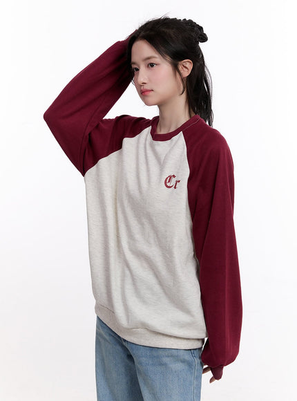 casual-graphic-logo-sweatshirt-cm527 / light beige