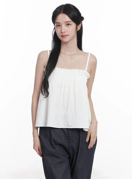 flared-shirred-square-neck-cami-cu523 / Light beige