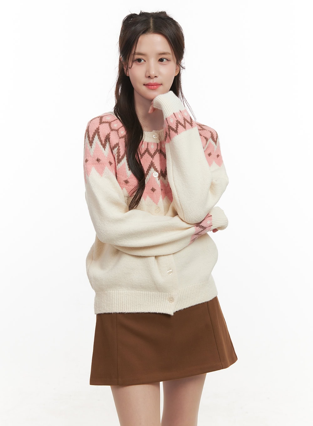 nordic-print-buttoned-cardigan-cj515 / Light beige