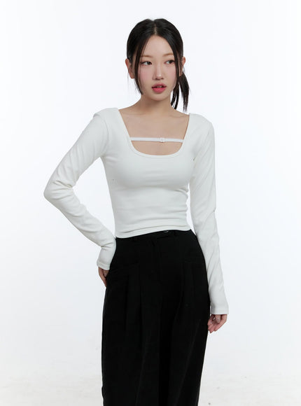 u-neck-solid-crop-tee-cd420 / Light beige
