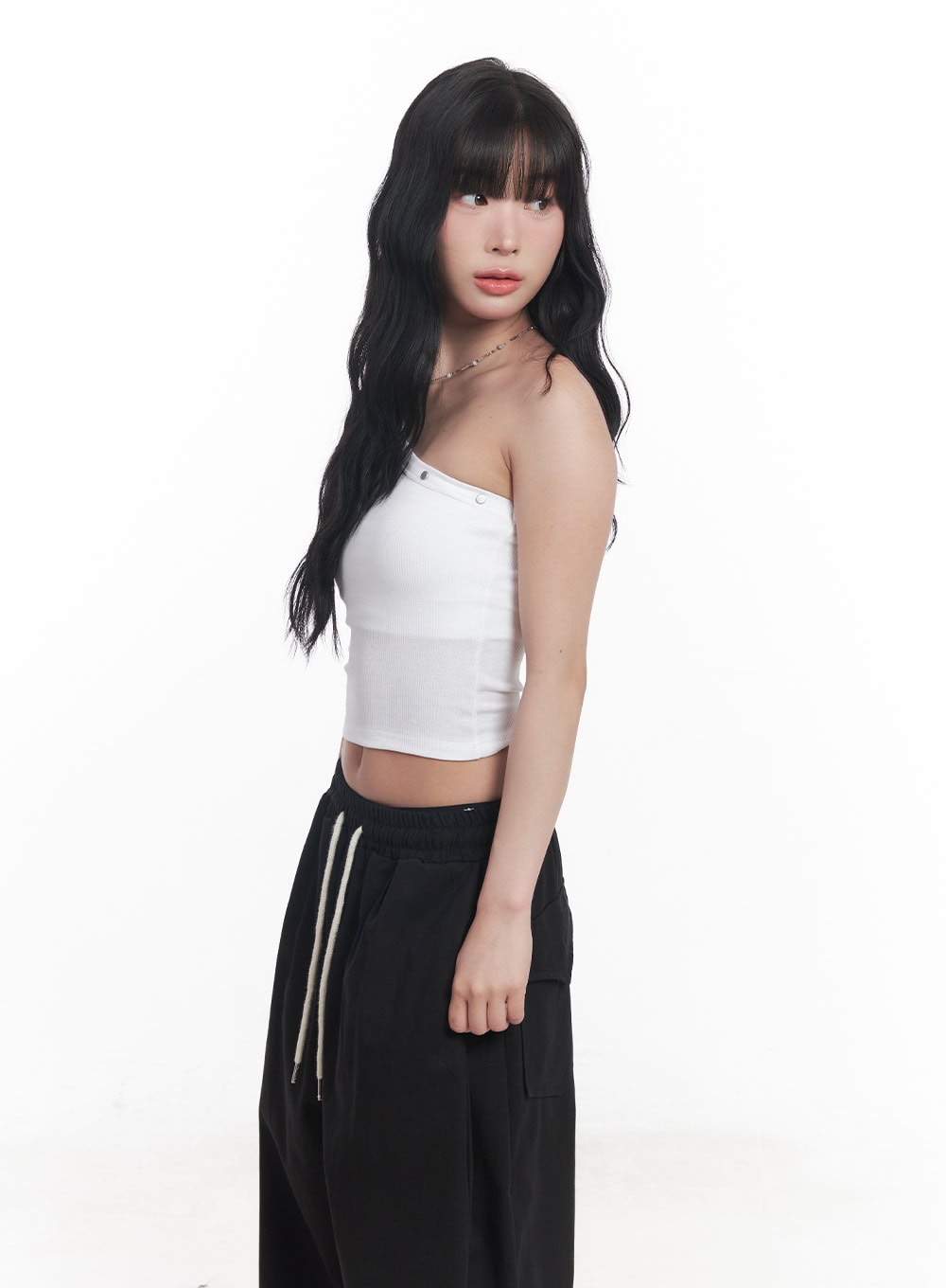 studded-one-shoulder-crop-tank-top-cy527 / White