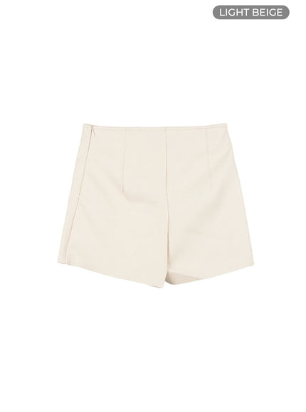 edgy-faux-leather-mini-shorts-cs412 / Light beige