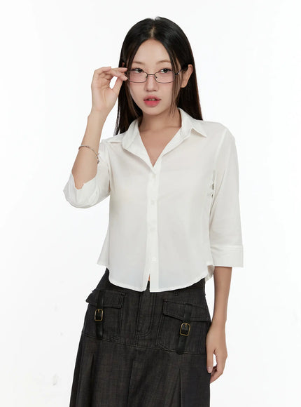 chic-black-buttoned-half-sleeve-top-cl531 / White