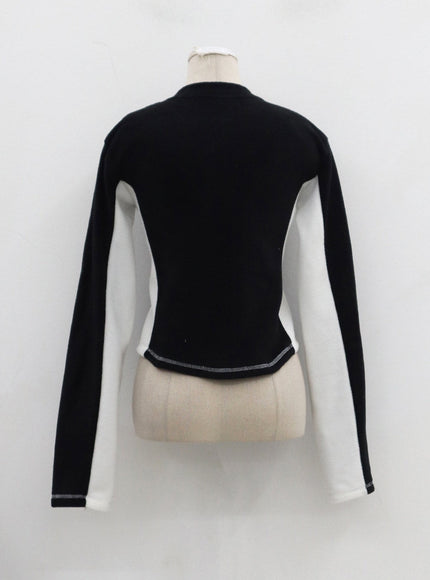 Two Color Embroidered Zip-Up Top CJ304