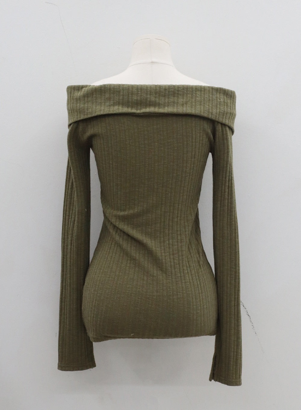 Slim Fit Button Off-Shoulder Knit Top CD19