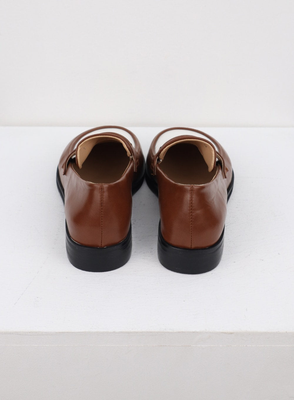 faux-leather-loafers-cg314