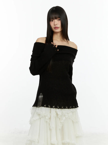 distressed-off-shoulder-knit-top-cf510 / Black