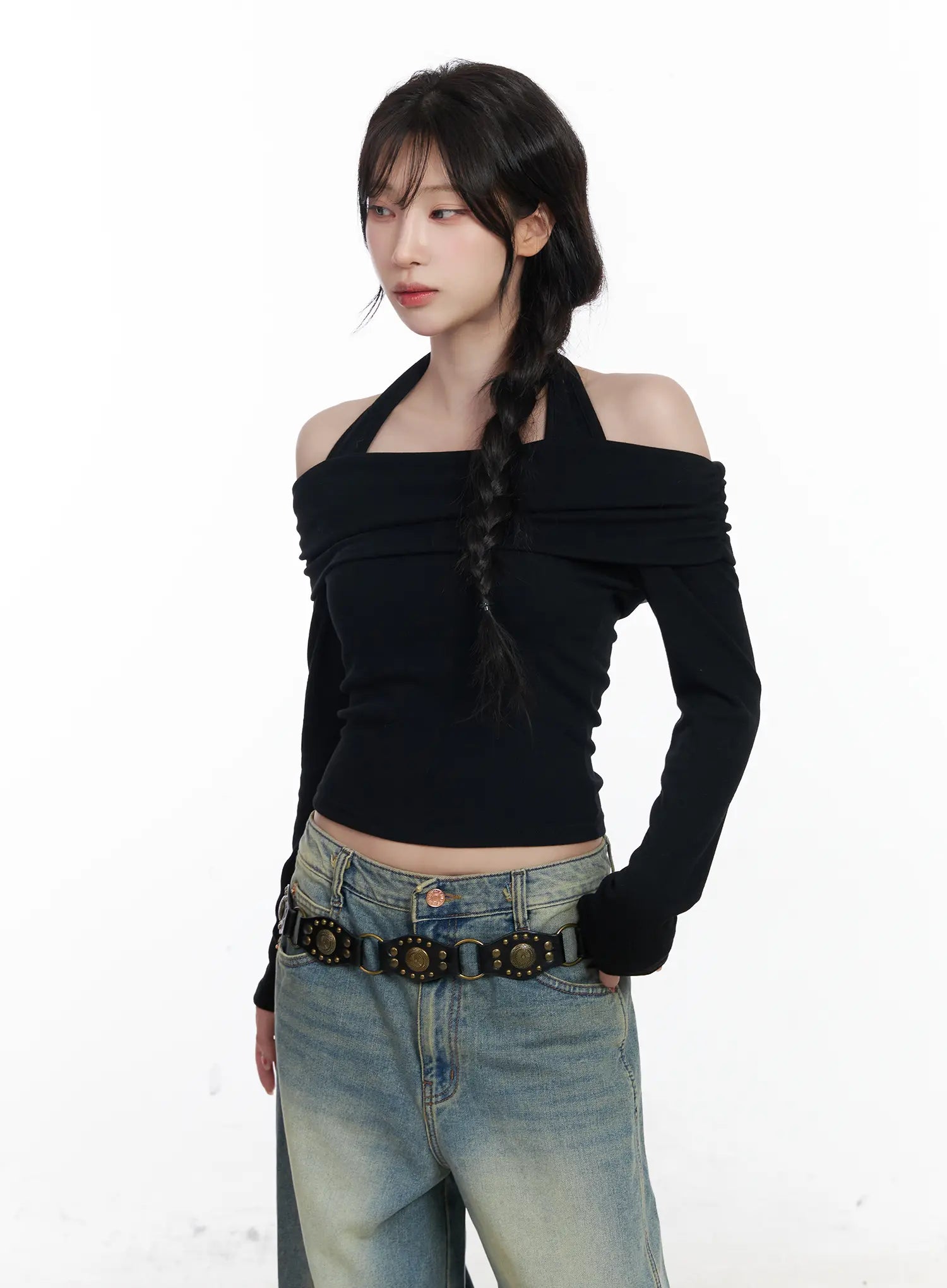 halter-shirred-off-shoulder-top-cj526 / Black