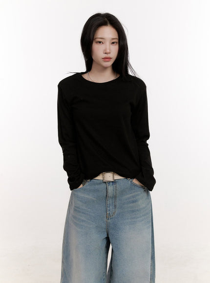 Essential Long-Sleeve T-Shirt CJ529