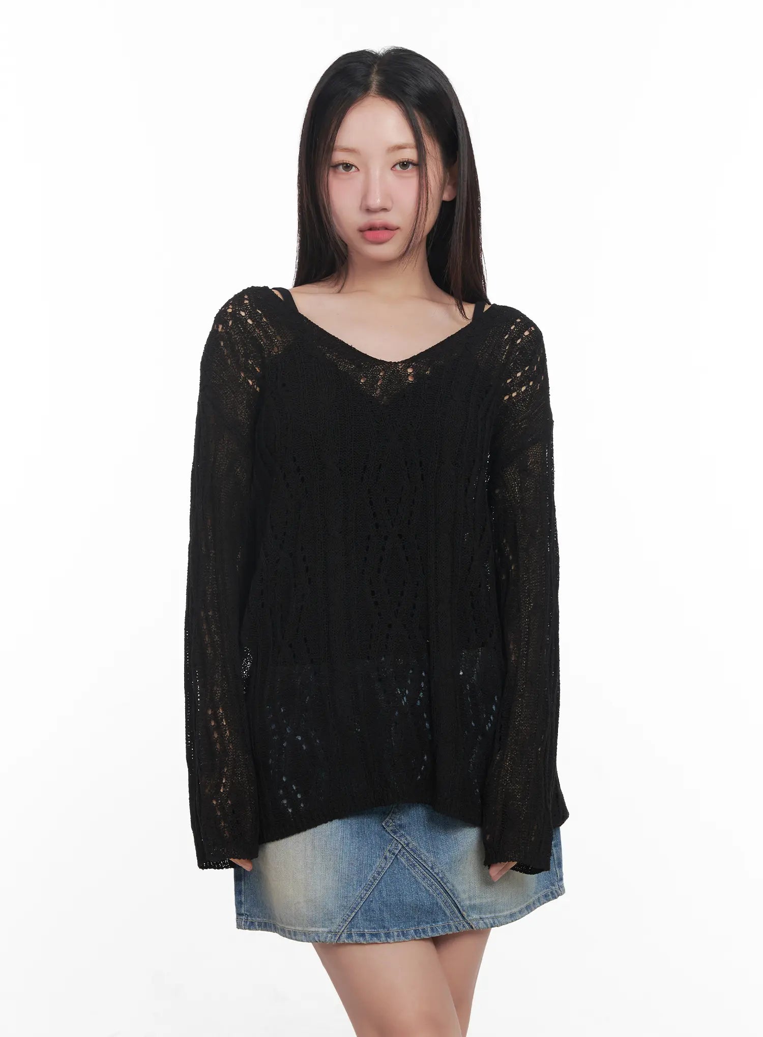criss-cross-sheer-v-neck-sweater-cu516 / Black