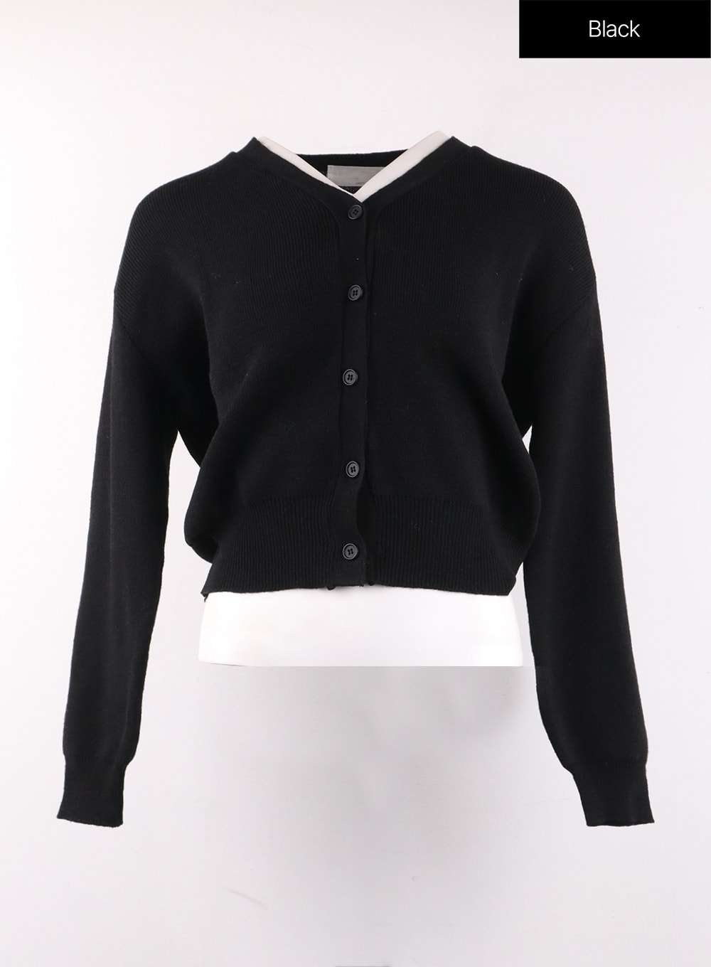 solid-v-neck-buttoned-cardigan-of406 / Black