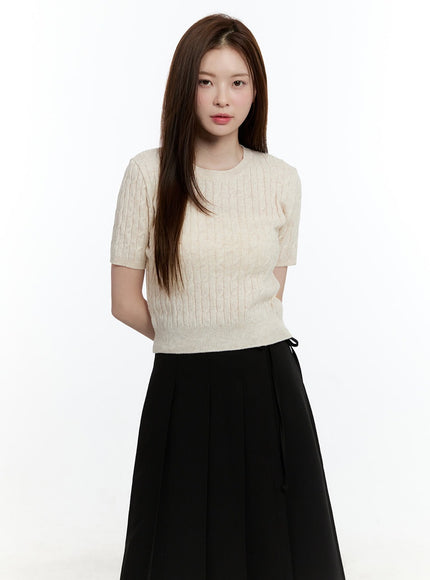 cable-knit-short-sleeve-sweater-cm521 / Light beige