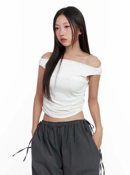 off-shoulder-draped-short-sleeve-top-cl518 / White