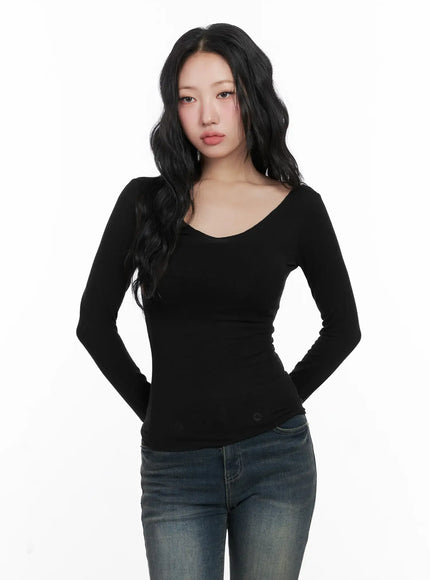 casual-u-neck-long-sleeve-top-cn514 / Black