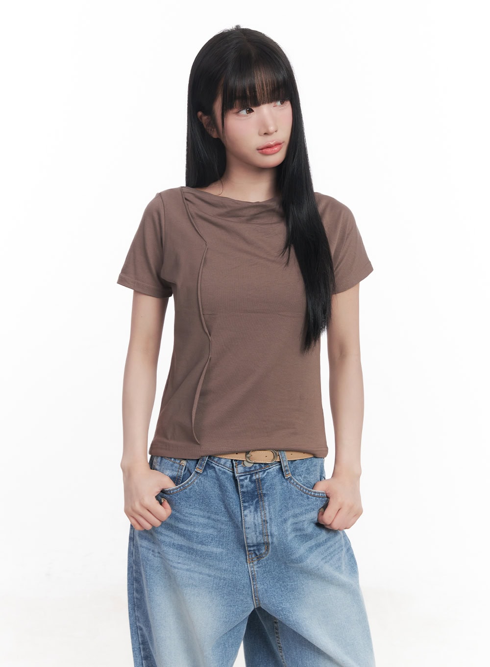 essential-off-shoulder-top-cy527 / Brown