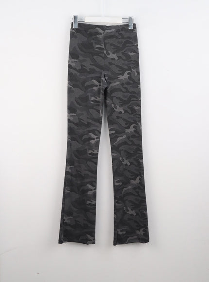 bootcut-camo-slim-pants-cs318