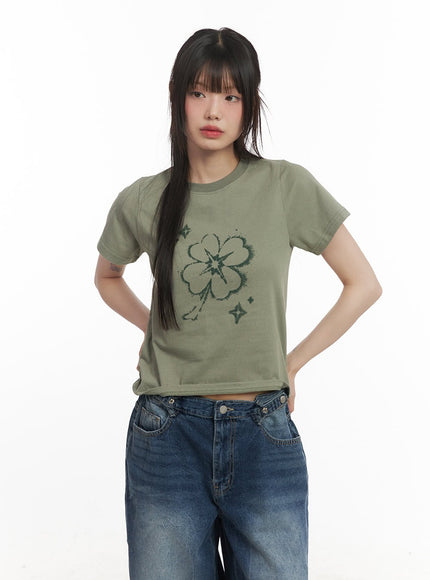 clover-graphic-crop-top-cf518 / Dark green