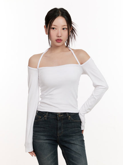 cross-strap-off-shoulder-top-cm507 / Light beige