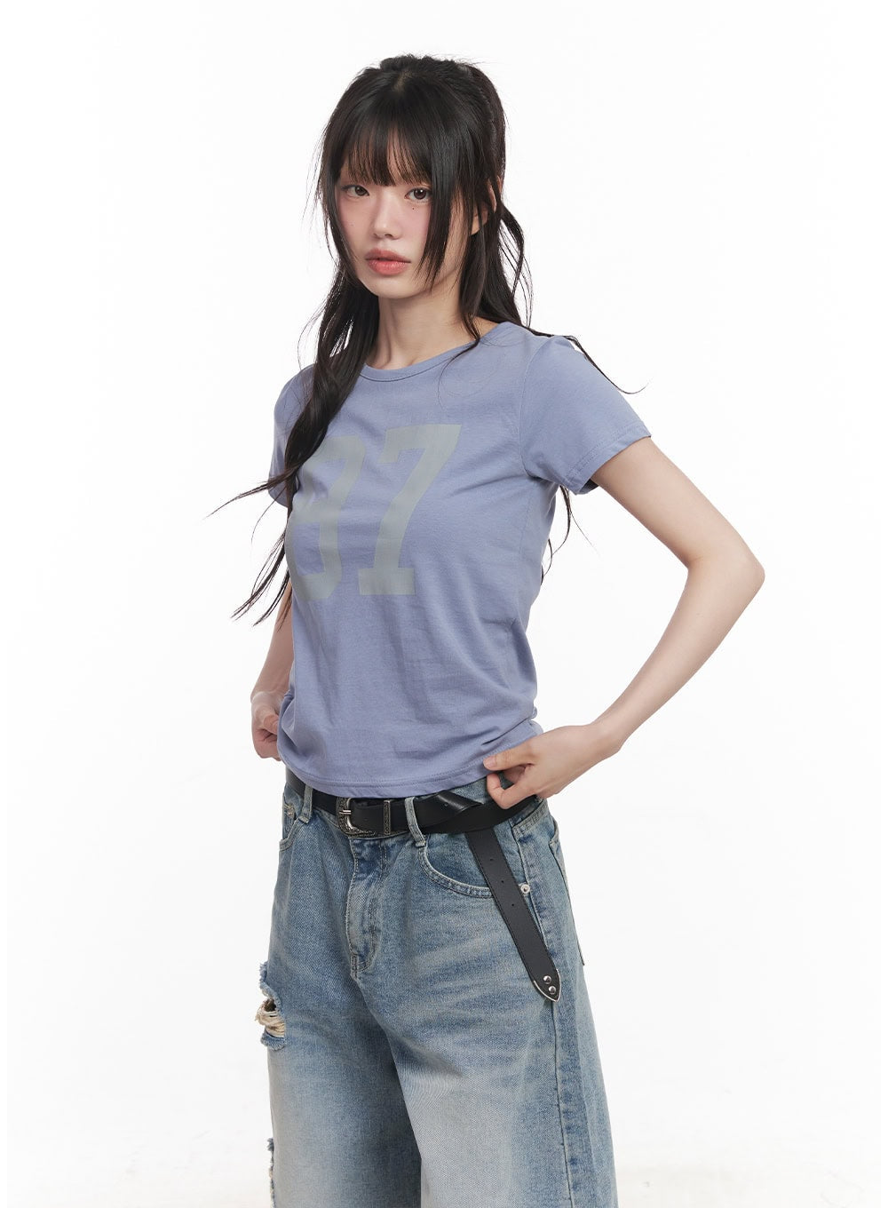 87-graphic-crop-tee-cy520 / Light blue