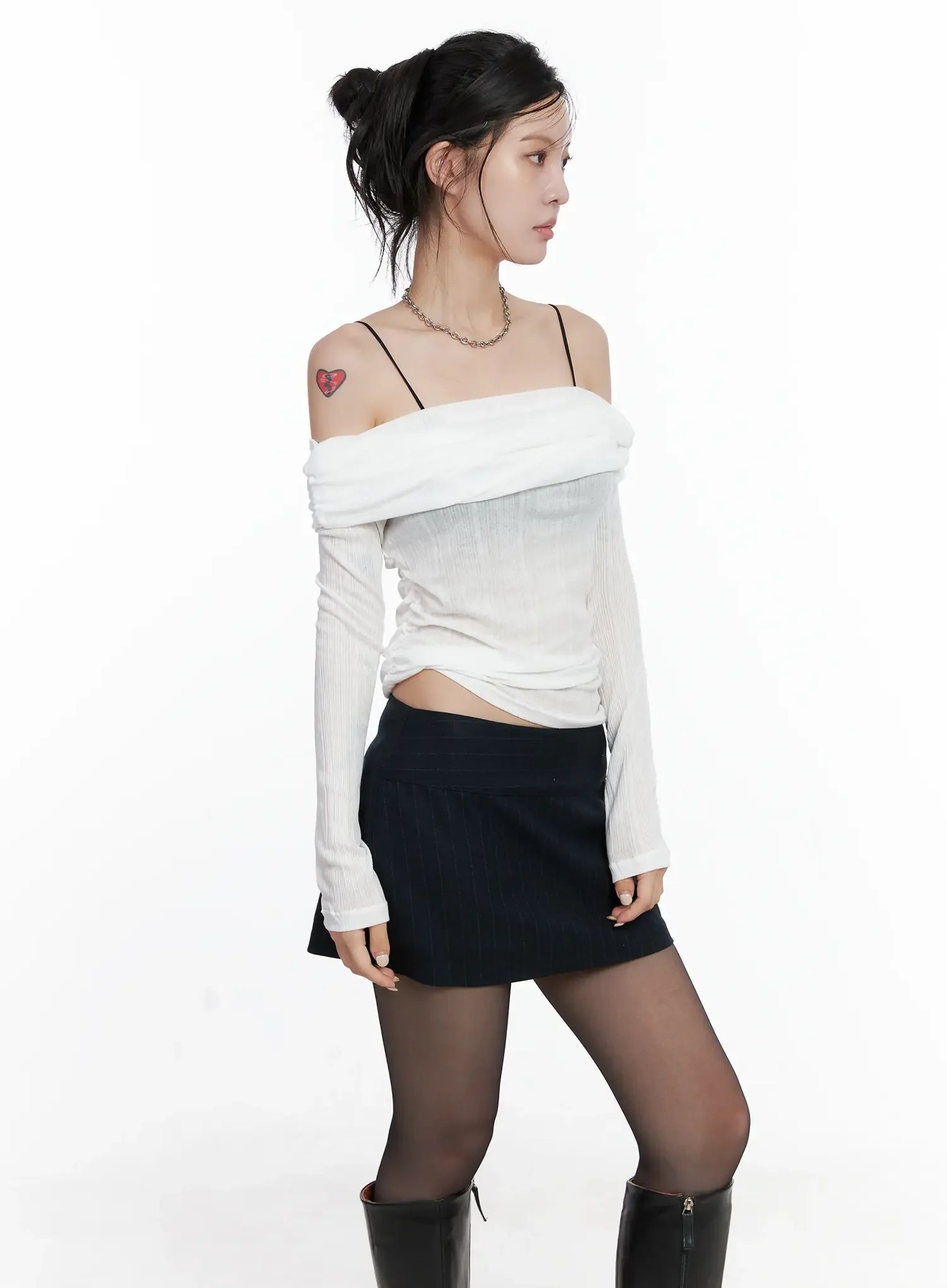 Off-Shoulder Ruched Long Sleeve Top CS510