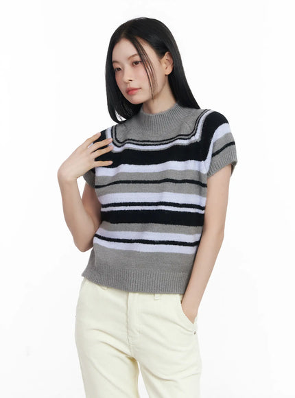 striped-turtleneck-short-sleeve-knit-top-cj520 / Gray