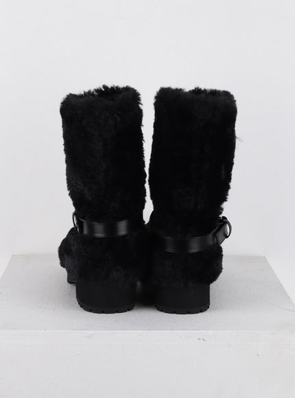 faux-shearing-buckle-midi-boots-cd312