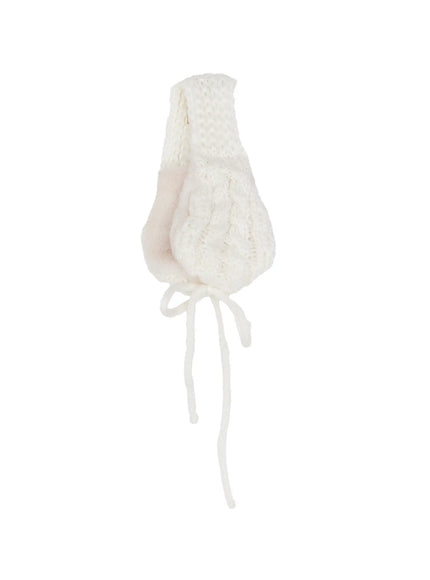 cozy-faux-fur-ear-muffs-cn510 / White