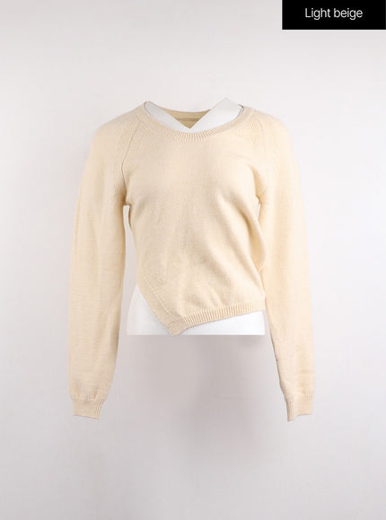 crew-neck-slit-knit-sweater-oj418 / Light beige