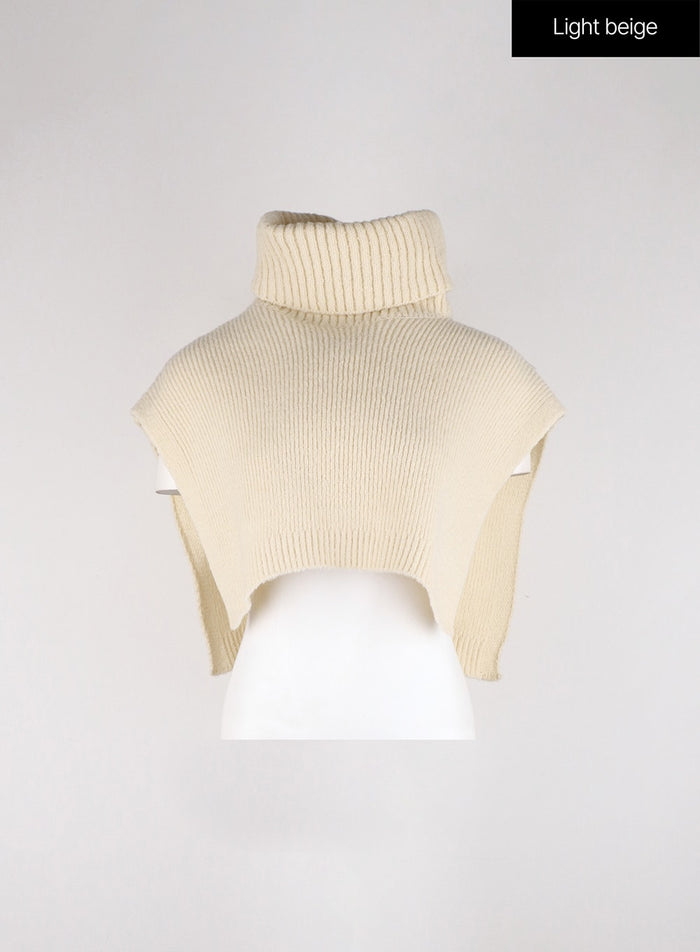 solid-turtleneck-crop-knit-vest-od326 / Light beige