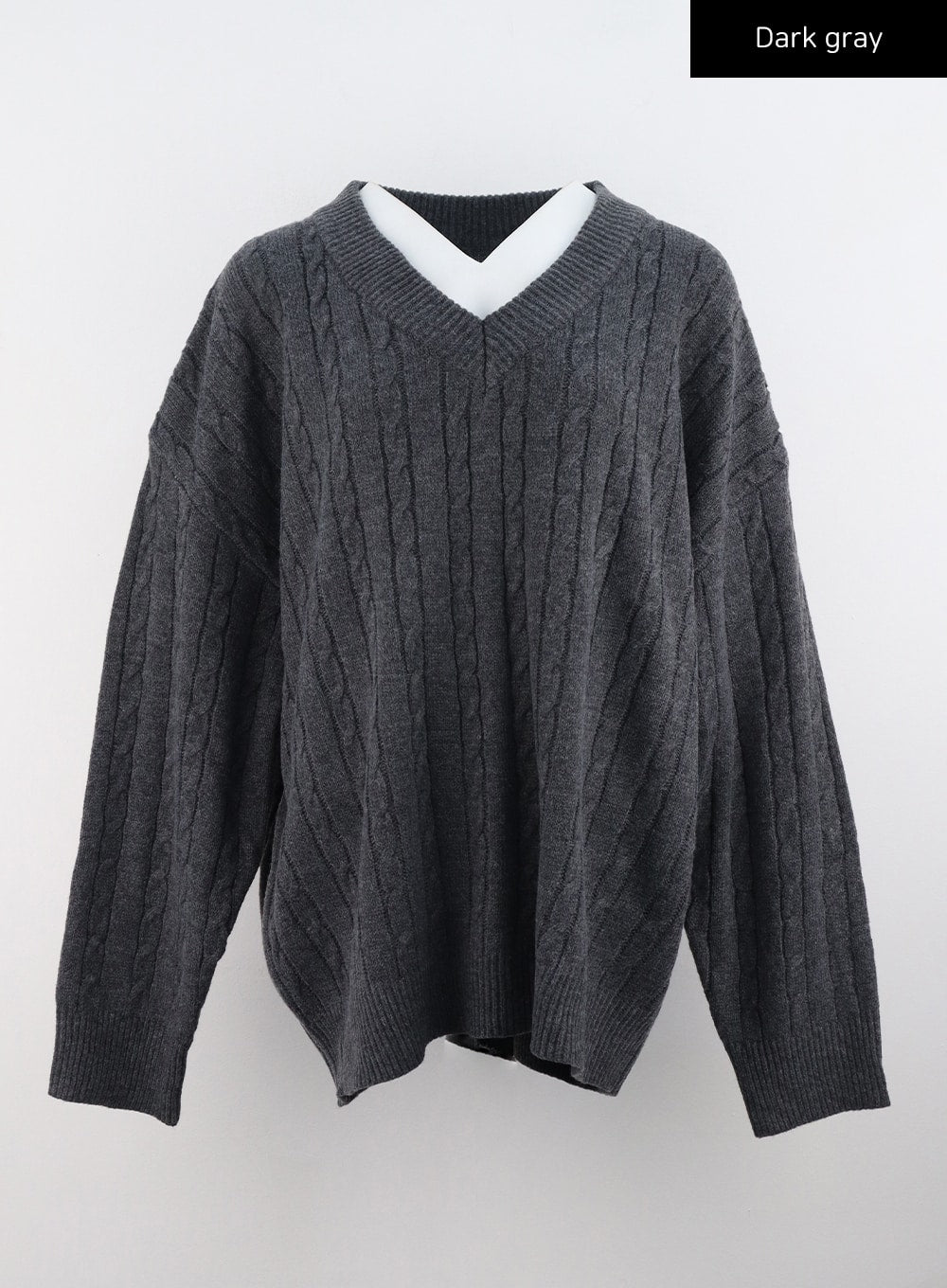 cable-knit-v-neck-sweater-cs303