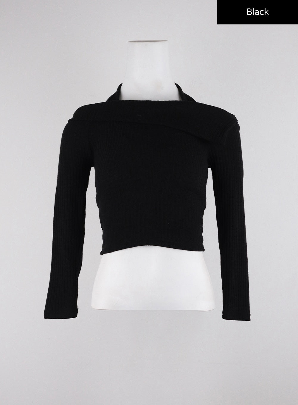 off-shoulder-halter-neck-crop-sweater-cd312 / Black