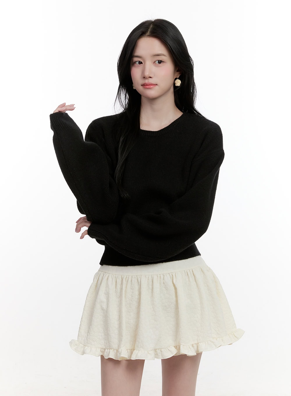 cropped-u-neck-sweater-cf527 / Black